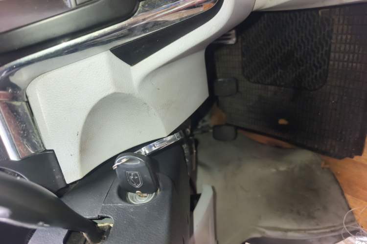 Used Jinbei New Hiace X30L 2016 1.5L Wealth Edition Van DLCG14 Vehicle Key