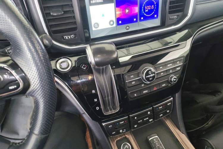 Used GAC Trumpchi M8 2020 Flagship Model 390T Prestige Edition