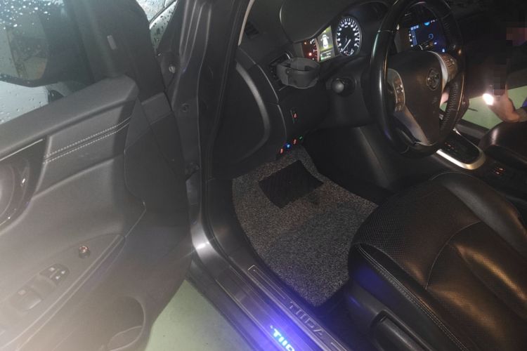 Used Nissan Tiida 2016 1.6L CVT ZhiZun Edition