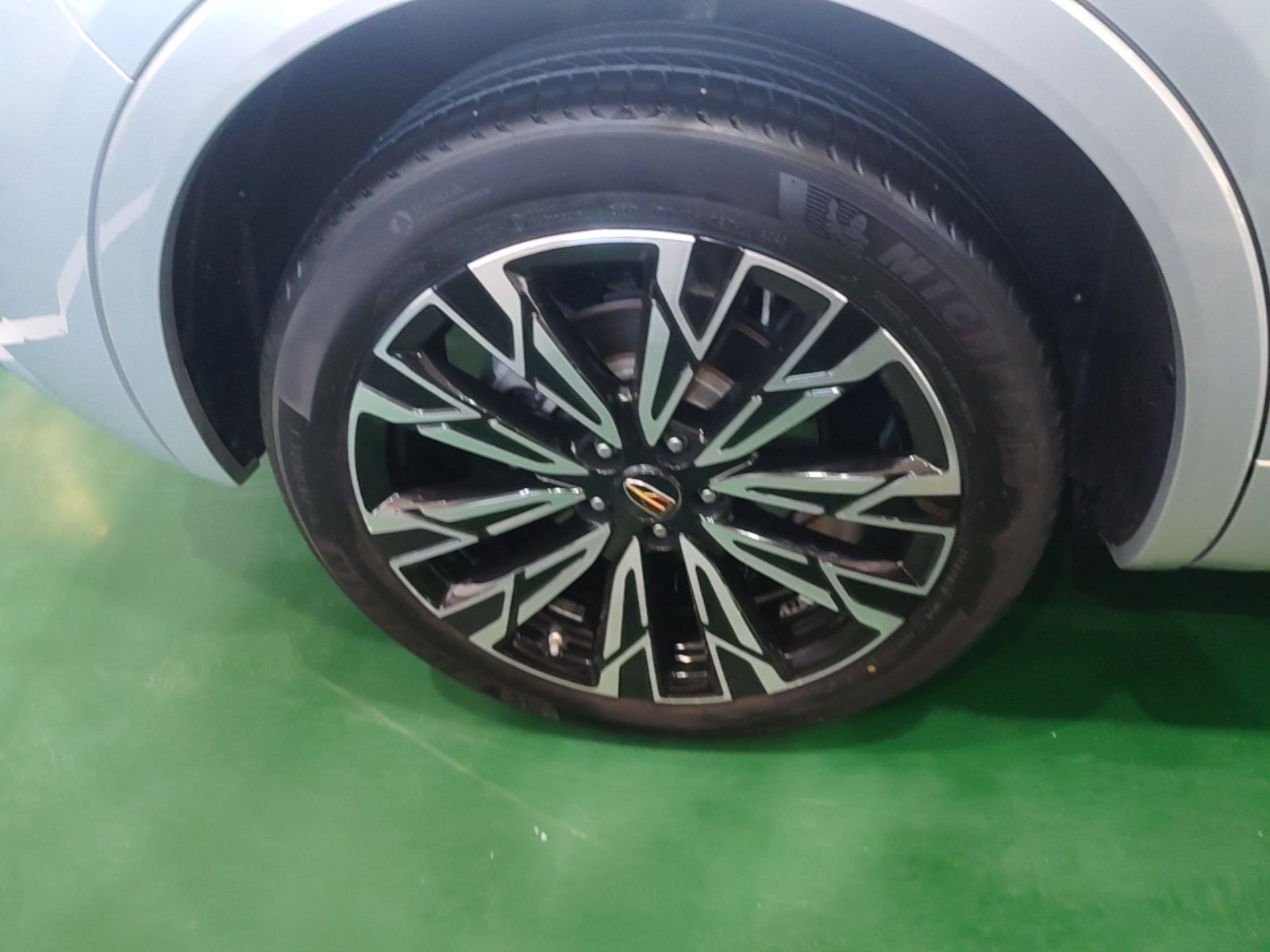 Hongqi HS5 2023 2.0T Four-Wheel Drive Flagship Pro Edition - Chinese Trim Xiang — снимка 11