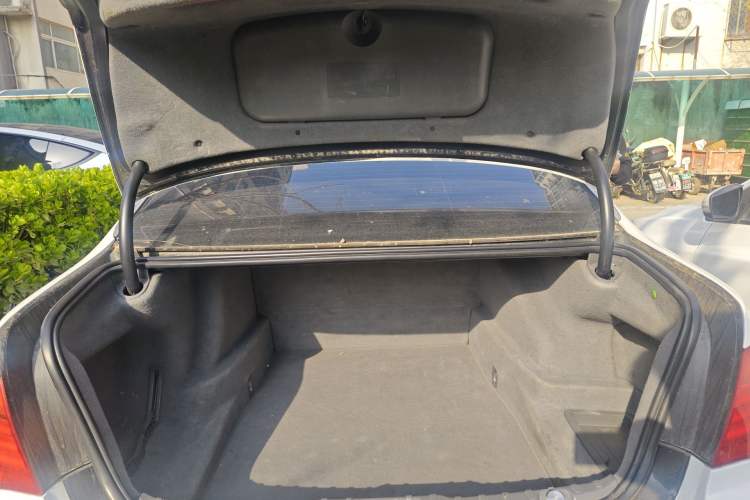 Used BMW 7 Series 2009 740Li Leading Model Trunk