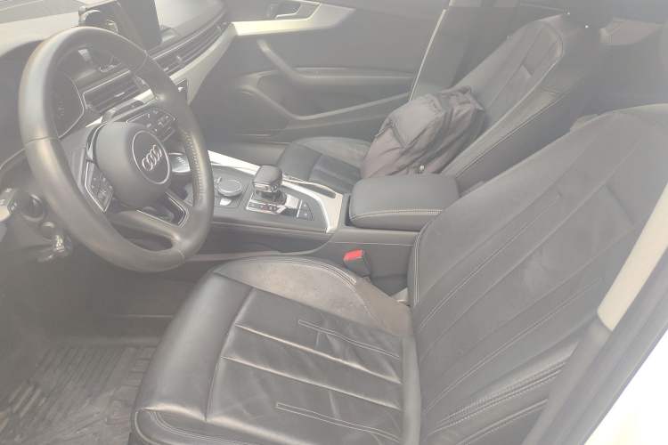 Used Audi A4L 2018 30th Anniversary Edition 40 TFSI Fashion Model