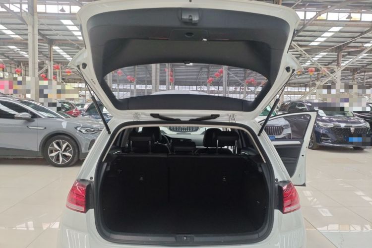 Used Volkswagen Golf 2020 Zhiai Edition 280TSI DSG Comfort Model Trunk