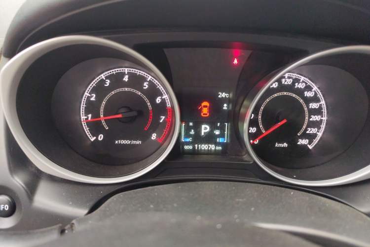 Used Mitsubishi ASX 2013 2.0L CVT Two-Wheel Drive Luxury Edition Odometer Close Up