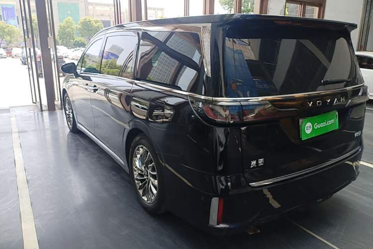 Used VOYAH Dream 2024 PHEV Ultra-Long Range Flagship Edition