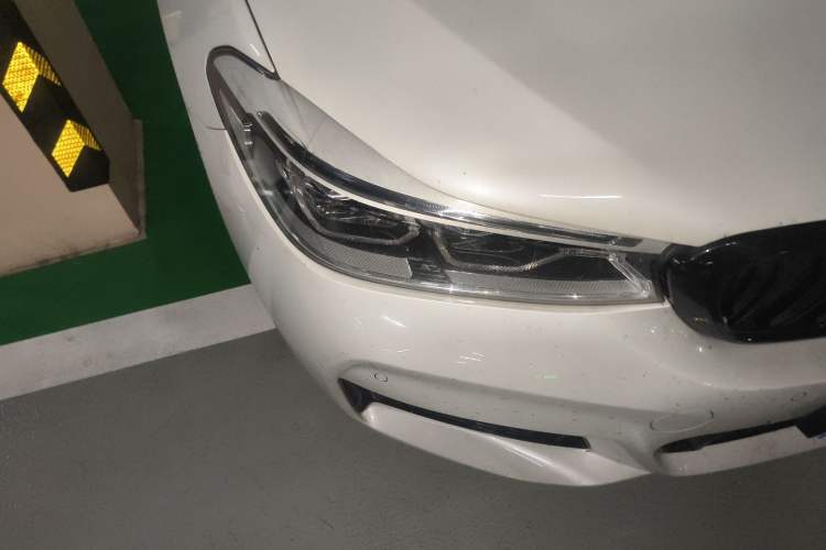 Used BMW 6 Series GT 2019 630i M Sport Touring Edition Right Front Headlight