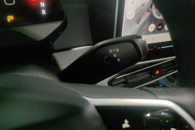 Used Volkswagen ID.3 2025 Revised Version Smart Edition Outstanding Grade Gear Lever