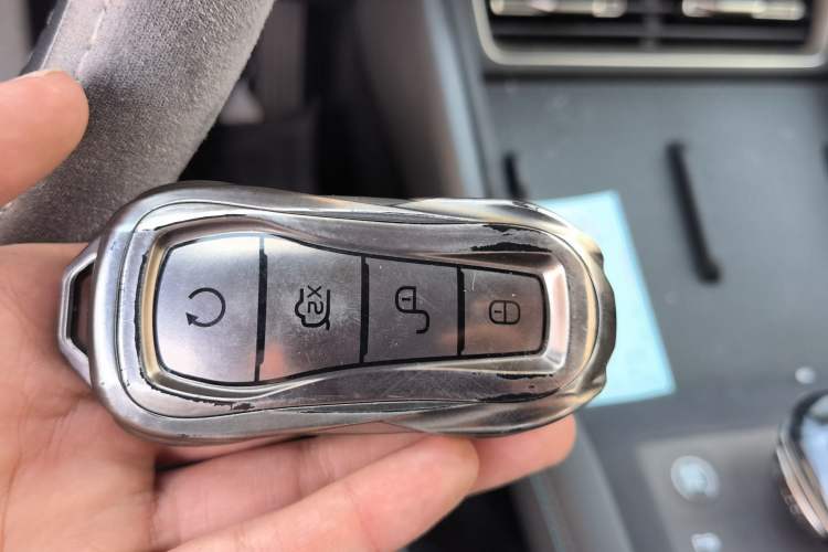 Used BYD Qin L 2025 DM-i Smart Drive 80KM Leading Model
