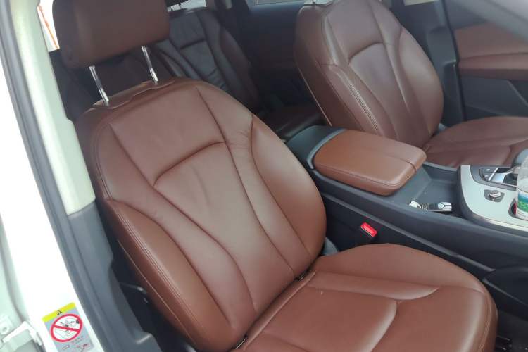 Used Audi Q7 2016 40 TFSI Comfort Model