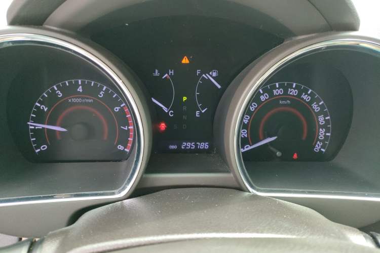 Used Toyota Highlander 2012 2.7L Two-Wheel Drive 7-Seater Luxury Edition Instrument Cluster