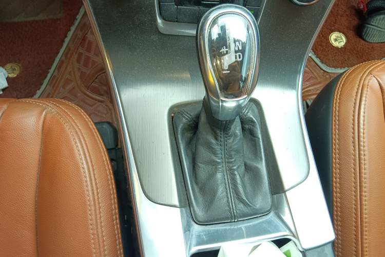 Used Volvo V60 2013 T5 Zhiya Edition