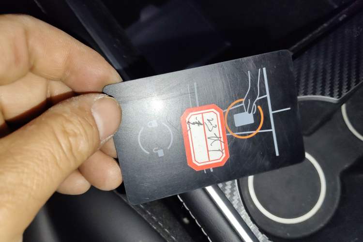 Used Tesla Model Y 2023 Long-Range All-Wheel-Drive Version
