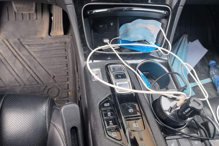 Used Hyundai Santa Fe 2019 380 TGDi TOP Automatic All-Wheel Drive Flagship (HTRAC) – China VI Standard Gear Lever