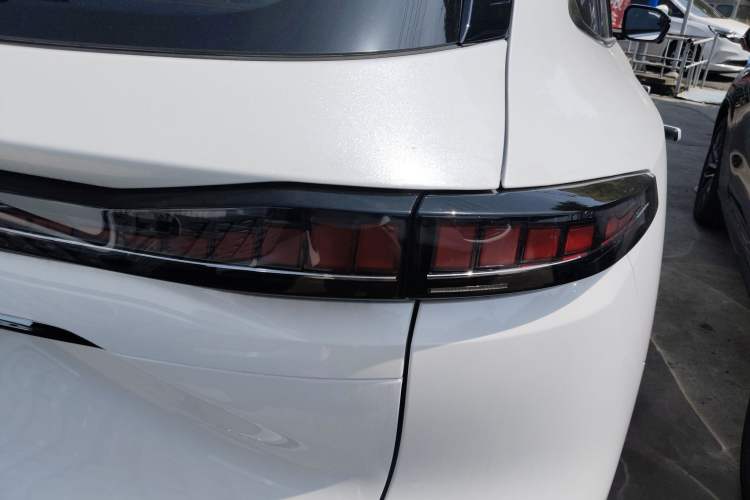 Used CHANGAN CS75 PLUS 2025 Model, 4th Generation 1.5T New Blue Whale Smart Excellence Version