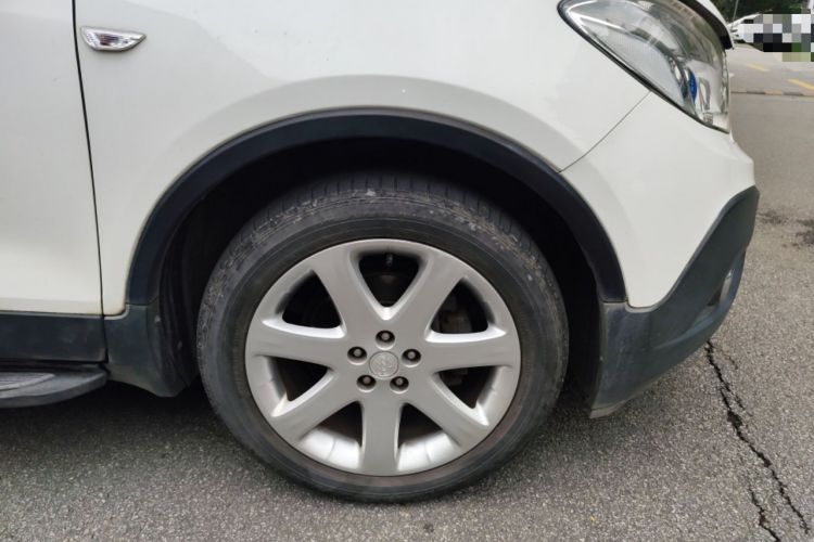 Used Buick Encore 2015 1.4T Automatic Two-Wheel Drive Urban Elite Version
