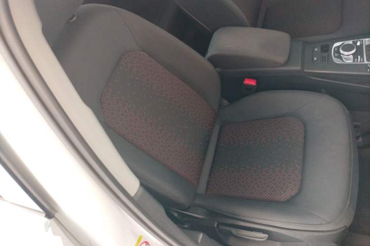 Used Audi A3 2020 Restyled Limousine 35 TFSI Ambition Version China VI
