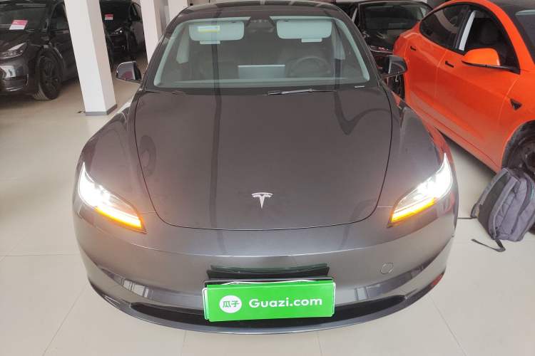 Used Tesla Model 3 2025 Rear-Wheel-Drive Version