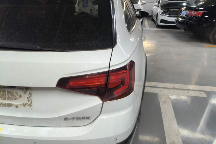 Used Volkswagen C-TREK 2018 1.5L Manual Comfort Model