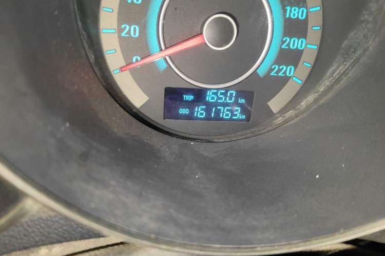 Used CHANGAN Eado 2012 1.6L Manual Luxury Version China IV Standard Odometer Close Up