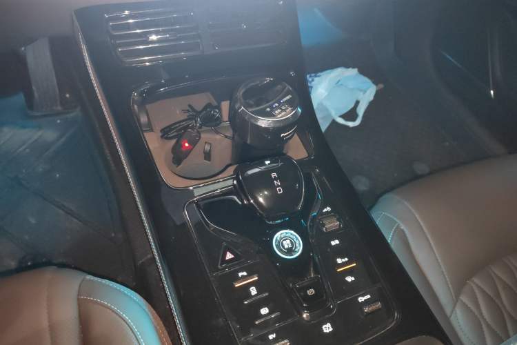 Used BYD Han 2024 DM-i Glory Edition 121KM Elite Model
