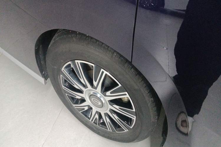 Used GAC Trumpchi E9 2024 E9 Champion Edition Right Rear Wheel Hub