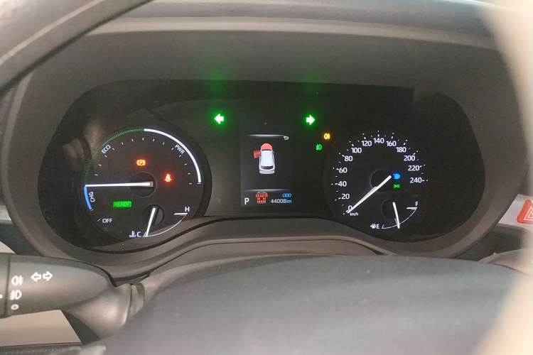 Used Toyota SIENNA 2021 2.5L Hybrid Comfort Edition Instrument Cluster