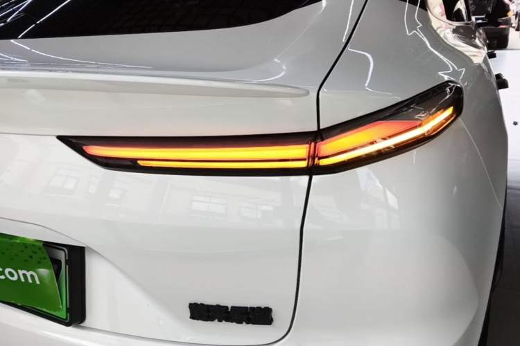 Used ONVO L60 2024 60 kWh Rear-Drive Version
