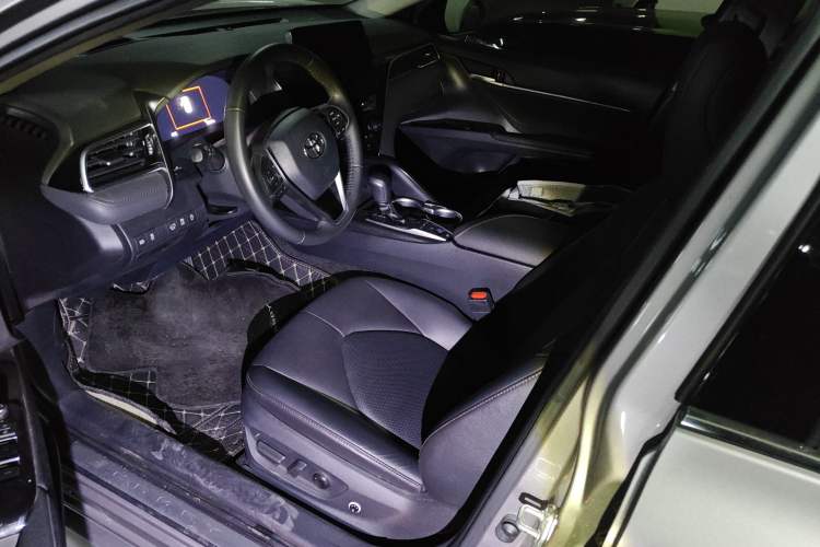 Used Toyota Camry 2021 2.5G Luxury Edition