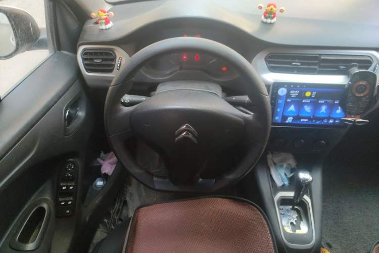 Used Citroen Elysee 2015 Qishang Edition 1.6L Automatic Fashion Model