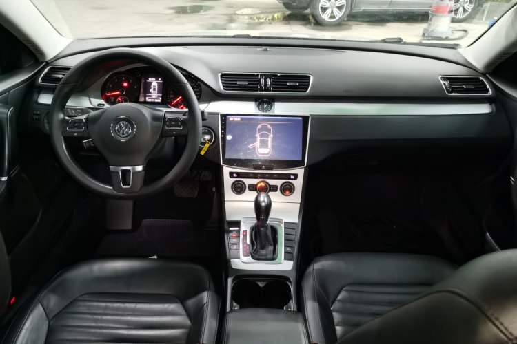 Used Volkswagen Magotan 2015 1.8TSI Advanced Model