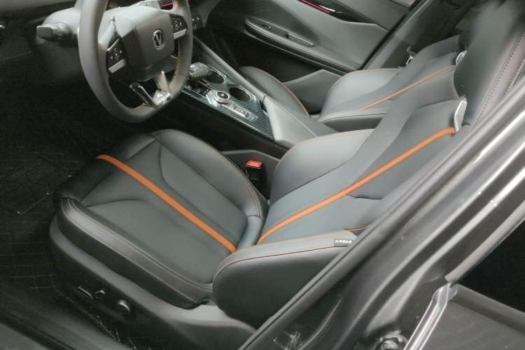 Used CHANGAN UNI-V 2024 1.5T Prestige Edition Left Front Seat