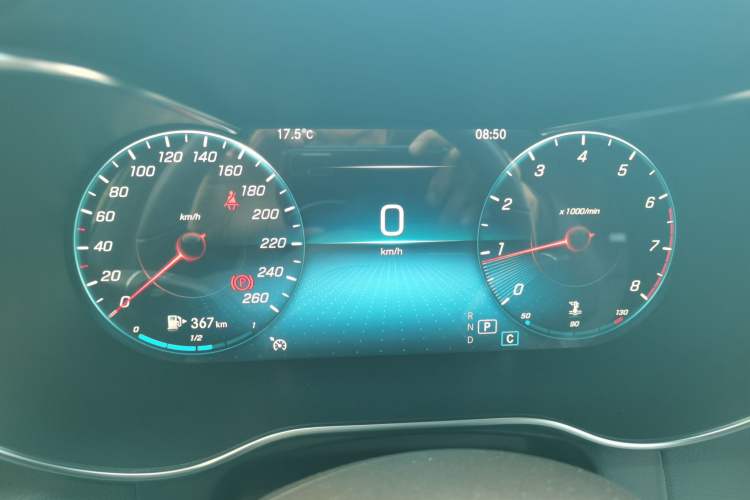 Used Mercedes-Benz GLC 2021 GLC 260 L 4MATIC Luxury Model Instrument Cluster