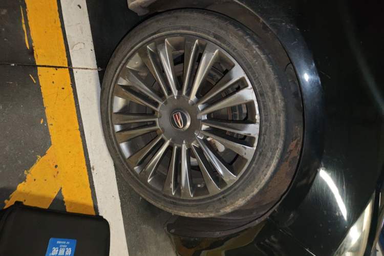 Used Hongqi H5 2019 30TD Smart Connect Dynamic Edition
