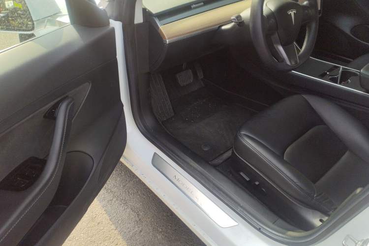 Used Tesla Model 3 2019 Standard Range Rear-Wheel Drive Upgraded Version (52 kWh) Driver Seat