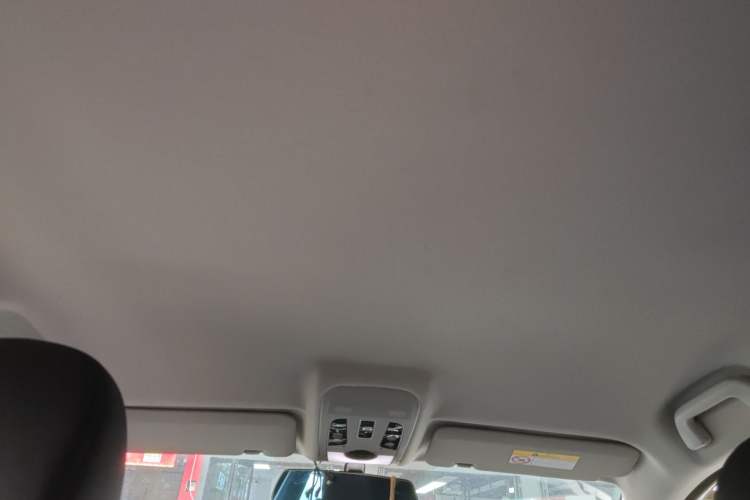 Used Haval H2 2017 Blue Label 1.5T Automatic Two-Wheel Drive Elite Model Headliner