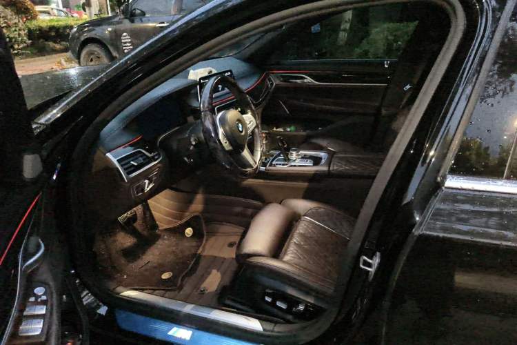 Used BMW 7 Series 2019 740Li Leading Model M Sport Package Driver Seat