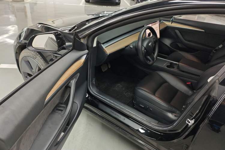 Used Tesla Model 3 2021 Standard Range Rear-Drive Upgraded Version
