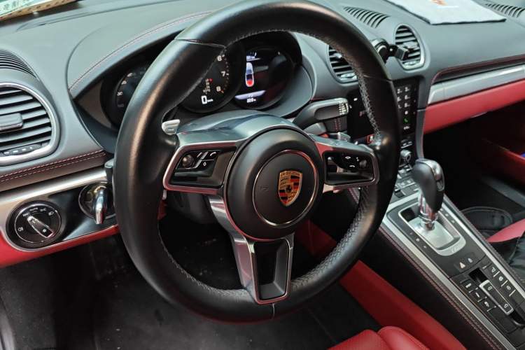 Used Porsche 718 2020 Boxster 2.0T
