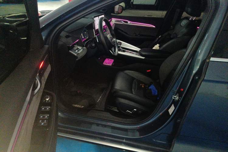 Used Geely Auto Preface 2023 2.0TD "Only This Verdant Green" Edition