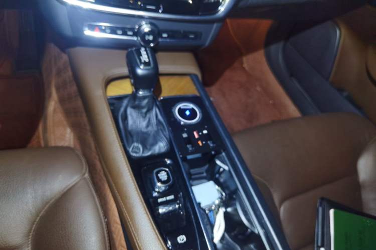 Used Volvo S90 2019 T5 Zhiyi Edition