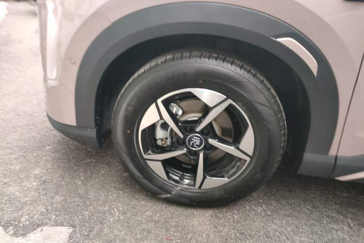 Used BYD Yuan UP 2025 Intelligent Driving Version 401 km Beyond-Range Edition