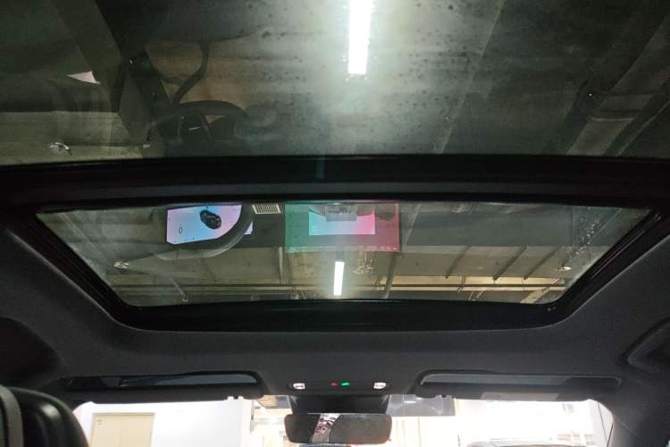 Used Lynk & Co 07 2024 EM-P 126 Long-Range Halo Headliner