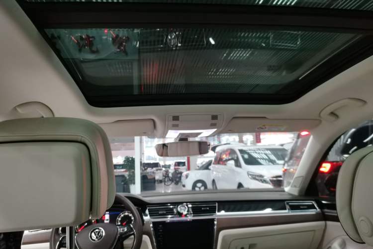 Used Volkswagen Phideon 2021 380TSI Prestige Edition
