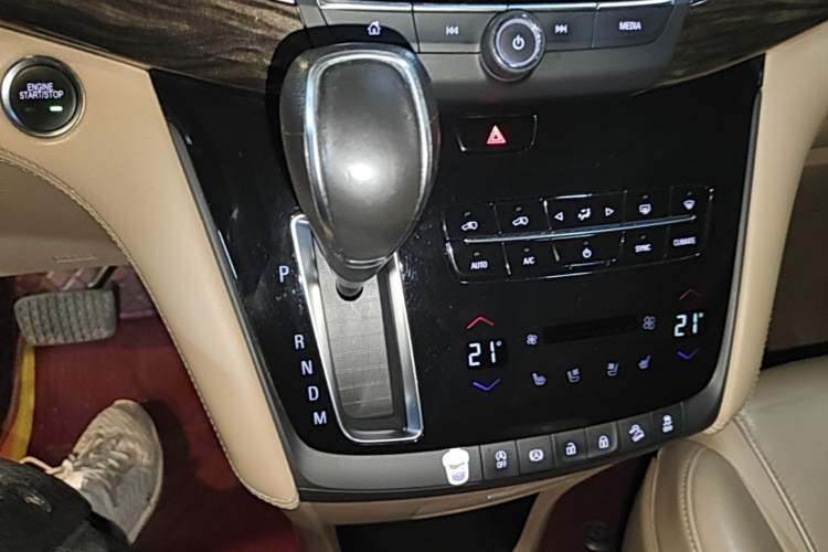 Used Buick GL8 2017 ES 28T Flagship Model China V Standard