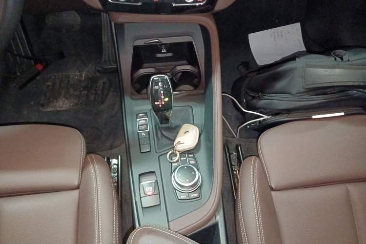 Used BMW X1 2022 sDrive25Li Leading Model
