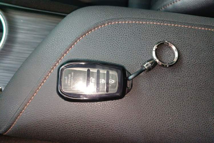 Used Toyota Camry 2023 2.5G Luxury Edition