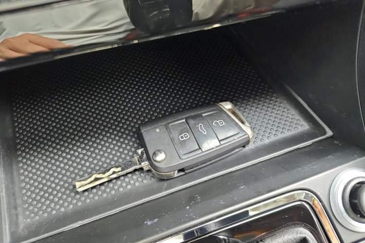 Used Volkswagen Bora 2020 1.5L Automatic Elite Version Vehicle Key