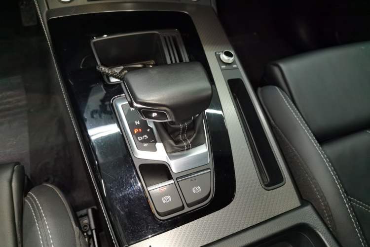 Used Audi Q5L 2022 Updated 40T Luxury Dynamic Edition