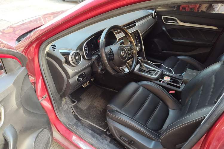 Used MG 6 2017 20T Automatic Luxury Smart Connect Version China V Standard