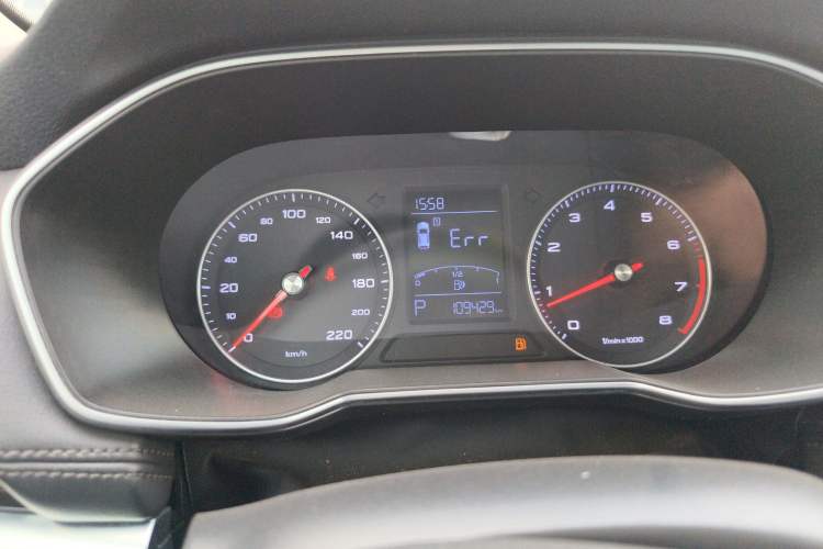 Used Roewe RX3 2018 1.6L CVT Internet Smart Edition Instrument Cluster